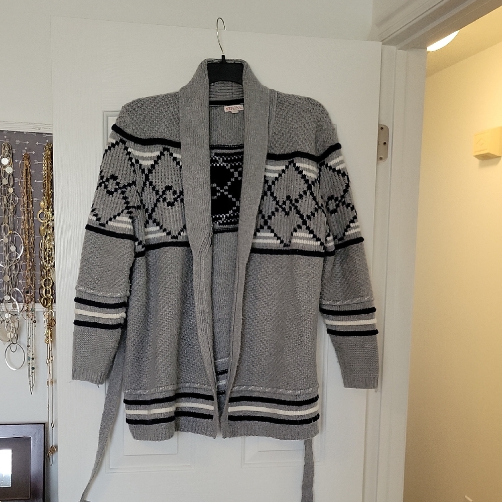 Gray Patterned Women's Sweater